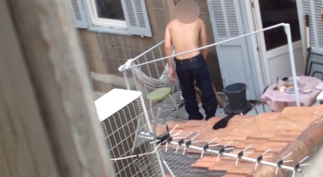 Marseille – Filmé en train de maltraiter sa chienne (vidéo)