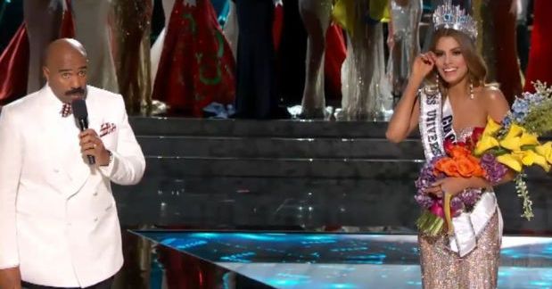 La gigantesque boulette du présentateur de Miss Univers qui désigne la mauvaise gagnante