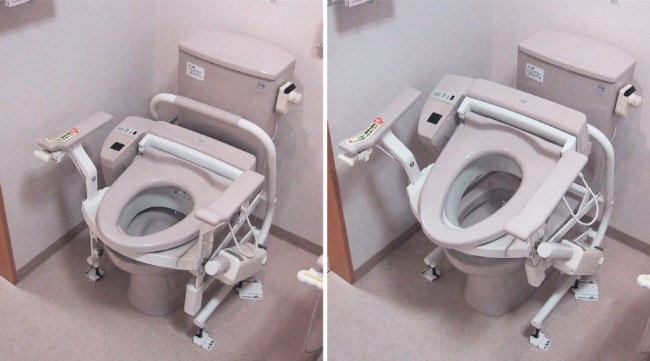 Des toilettes pour les handicapés qui nettoient. 
