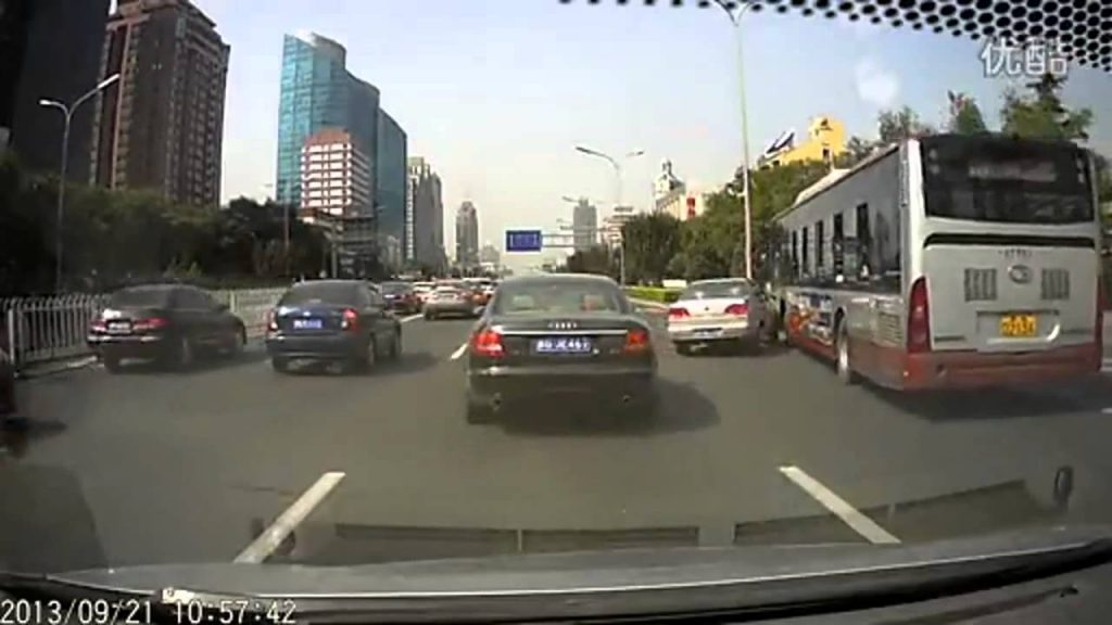 Compilation : Accident de bus