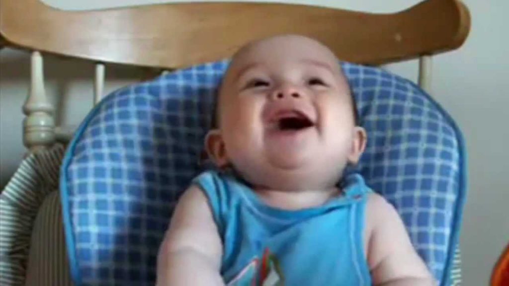 Compilation de bébés qui rigolent
