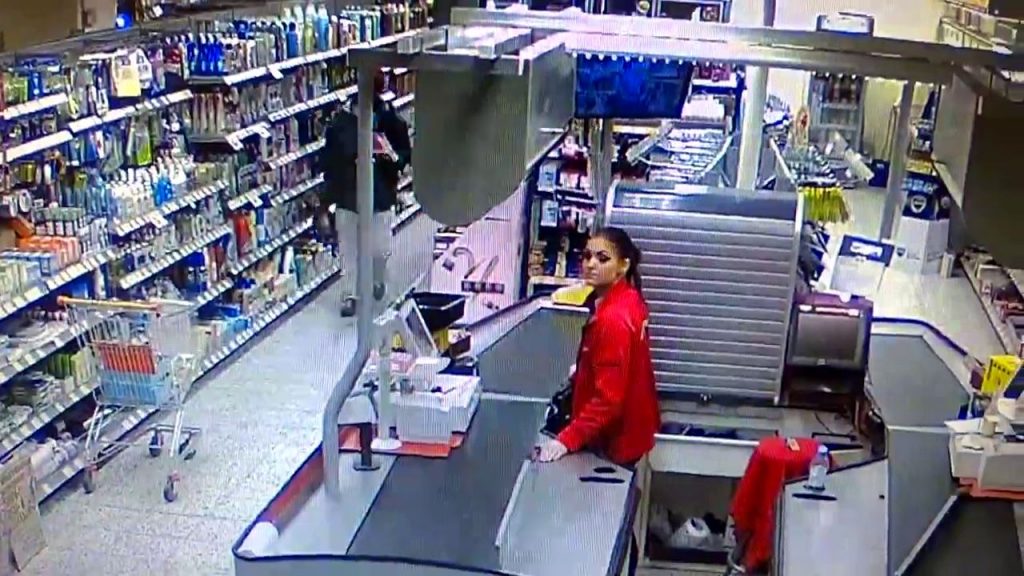 La caissière que tous les directeurs de magasin veulent avoir