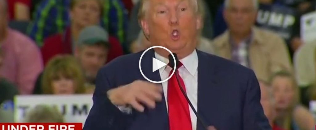 Donald Trump se moque d’un journaliste handicapé