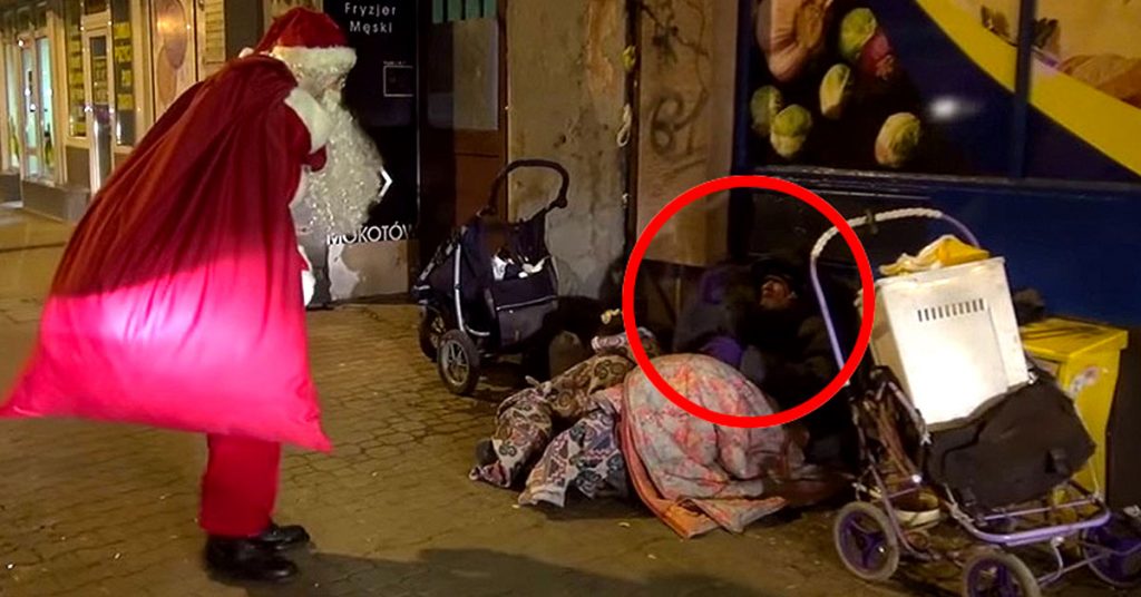Le Père-Noël s’approche d’un SDF qui dort, il ouvre son sac et la suite est magnifique!