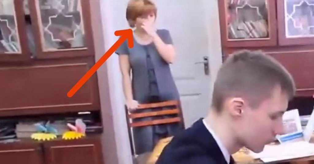 Lorsque cette femme adopte un ado de 12 ans, elle ne s’attendait jamais à le surprendre en train de faire ça!