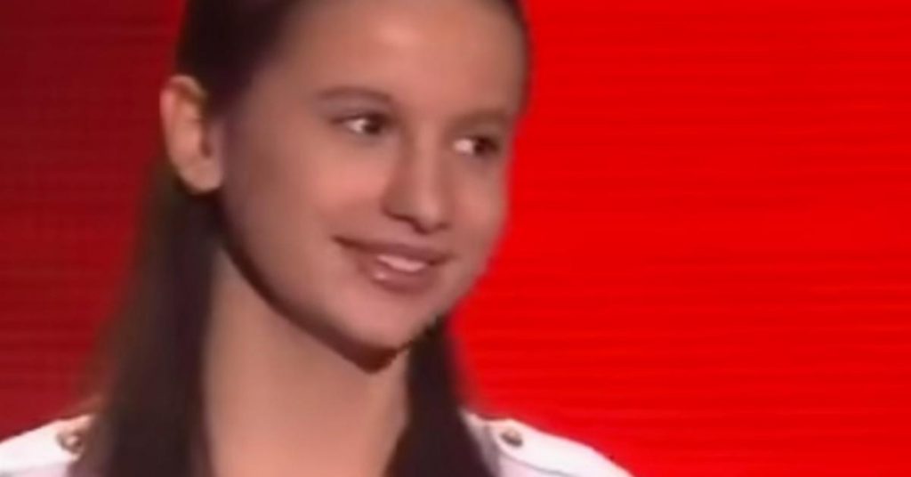 Cette fille de 13 ans a un organe surréaliste. Vous n’avez jamais entendu une chose pareille.