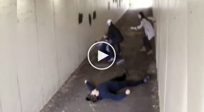 Deux racailles jettent une cigarette sur la copine d’un boxeur et le regrettent aussitôt