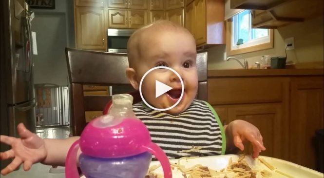Ce bébé est un vrai démon!