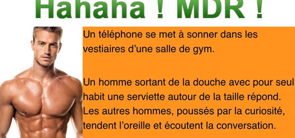 En sortant de sa douche au gym, il répond au téléphone dans le vestiaire… attendez de voir la suite !