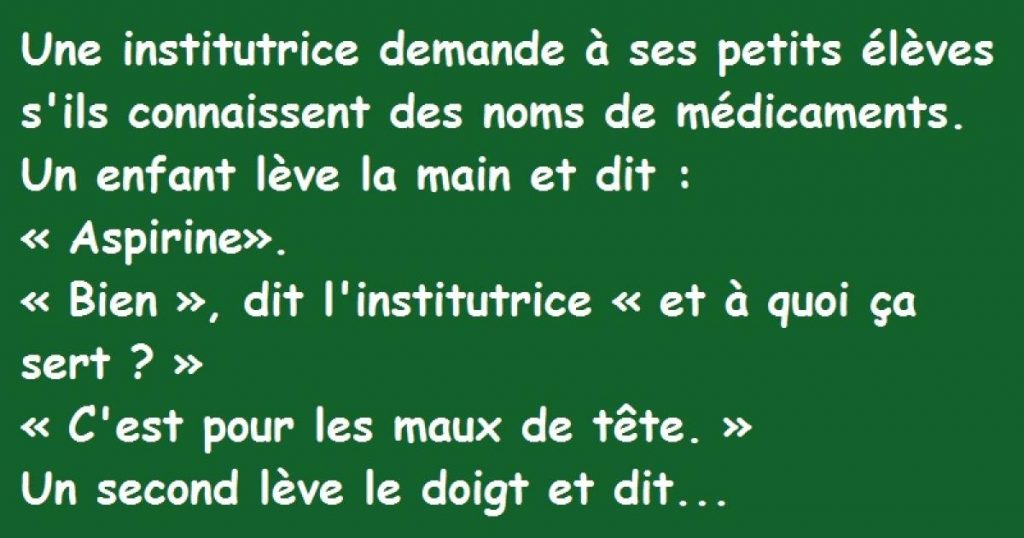 Une institutrice demande à ses petits élèves s&rsquo;ils connaissent…