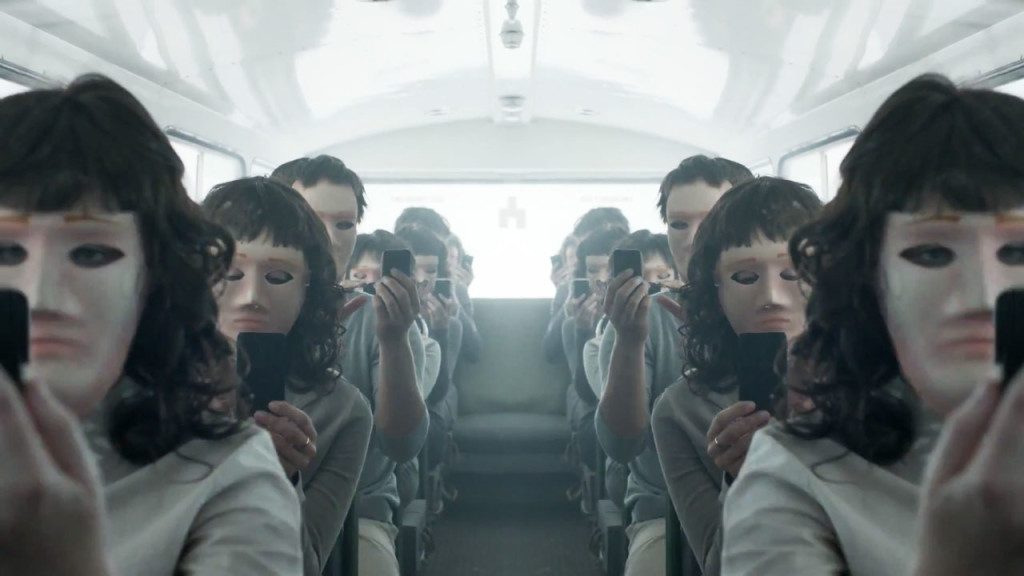 Black Mirror : Une série intelligente pour réfléchir sur notre société et son futur