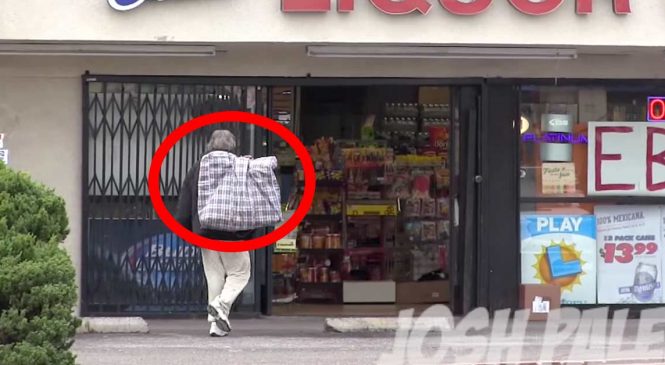 Il donne $100 à un SDF et décide de le suivre. Ce qu’il achète le laisse sans voix